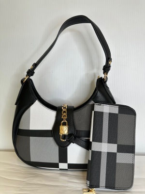img/products/handbags/HBT1131-BLKBLK(A)_900.jpeg