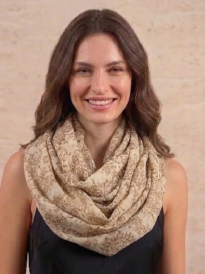 img/products/accessories/scarves/xNW688-67-4_900.jpg