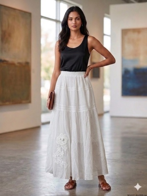 img/products/apparel/skirt/xSK82320-WHT_900.jpg